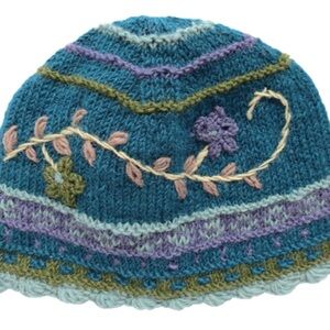 Feelgoodz Artisan Project Nepal Hand Knitted Fleece Lined Beanie. 100% Wool NWT